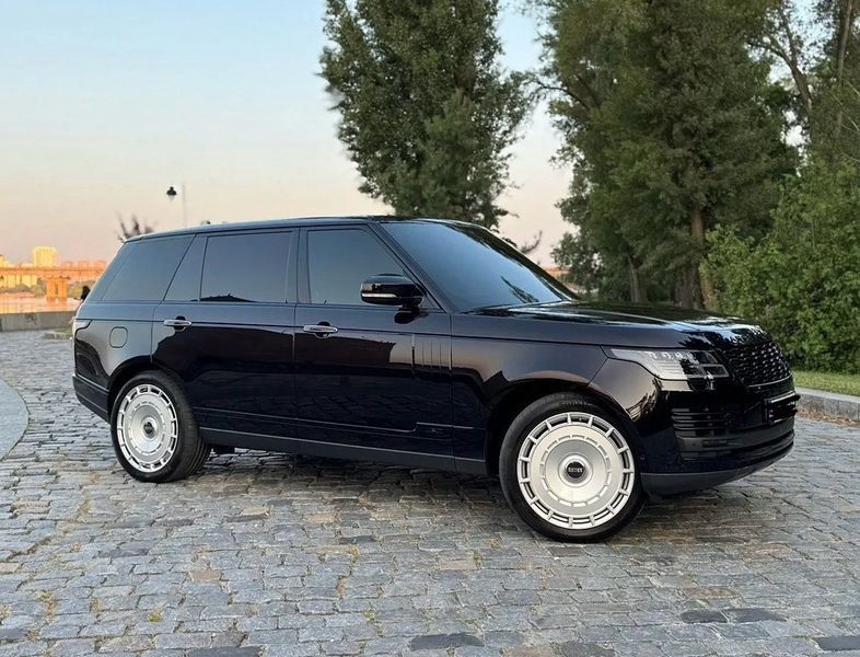 Кованые диски R22 Range Rover L460, L461 Sport, L405 Vossen &mdash; металлик R2214 фото