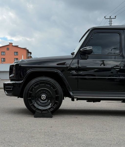 Кованые диски Mercedes G class R22 UV-7 Urban x Vossen G2206 фото
